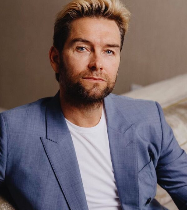 Antony Starr
